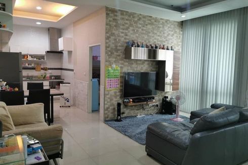 2 Bedroom Condo for rent in T.C. Green, Huai Khwang, Bangkok near MRT Phetchaburi