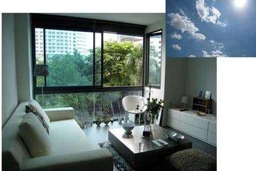 1 Bedroom Condo for rent in Baan Sathorn Condo, Khlong Toei Nuea, Bangkok near MRT Phetchaburi