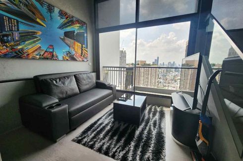 1 Bedroom Condo for rent in Rhythm Sukhumvit 44/1, Phra Khanong, Bangkok near BTS Phra Khanong