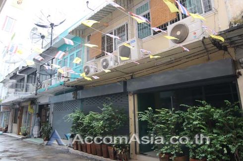 Townhouse for sale in Thung Wat Don, Bangkok near BTS Saphan Taksin