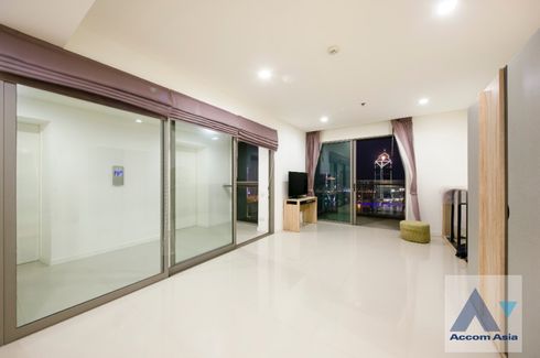 2 Bedroom Condo for sale in Bang Khlo, Bangkok