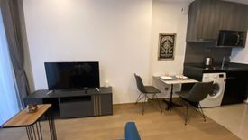 1 Bedroom Condo for sale in Si Phraya, Bangkok near MRT Sam Yan