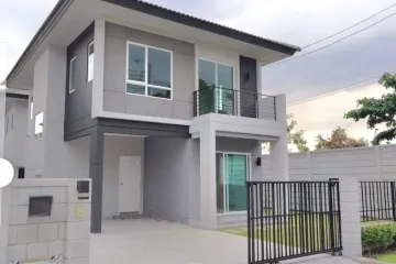 3 Bedroom House for rent in Centro Suksawat - Rama 3, Thung Khru, Bangkok