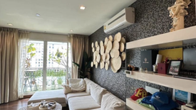 2 Bedroom Condo for sale in Khlong Tan Nuea, Bangkok