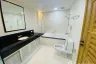 1 Bedroom Condo for rent in Empire Sawasdee, Khlong Toei Nuea, Bangkok near MRT Sukhumvit