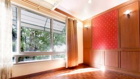 Condo for rent in Nana 50sqm Studio Sukhumvit 4, Khlong Toei, Bangkok near BTS Nana