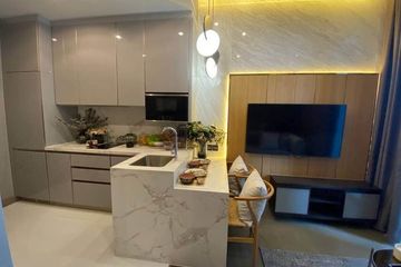 1 Bedroom Condo for rent in The Esse at Singha Complex, Bang Kapi, Bangkok near MRT Phetchaburi