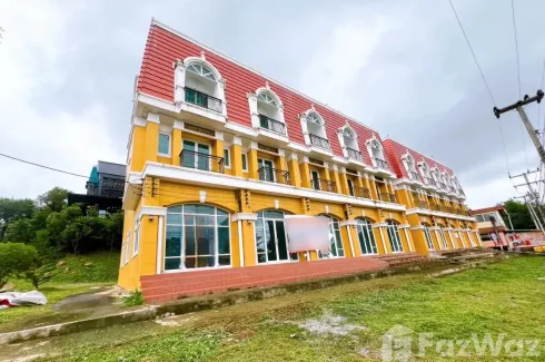 3 Bedroom Townhouse for sale in Ban Noen, Phetchabun