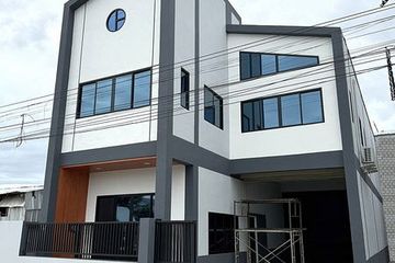 Warehouse / Factory for rent in Khlong Si, Pathum Thani