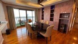 2 Bedroom Condo for rent in Nusa State Tower Condominium, Silom, Bangkok near BTS Surasak