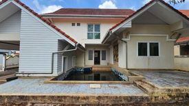 3 Bedroom Villa for sale in Top Land Ratsada Village, Ratsada, Phuket