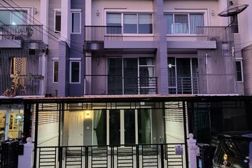 3 Bedroom Townhouse for sale in Town Avenue Rama 9, Hua Mak, Bangkok