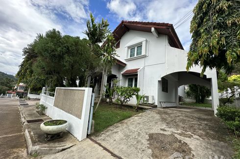 4 Bedroom Villa for rent in Nai Harn Villa, Rawai, Phuket