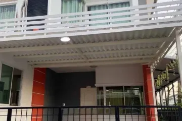 3 Bedroom Townhouse for sale in Praphassorn 6, Nong Kakha, Chonburi