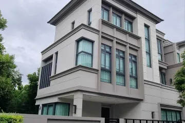 4 Bedroom House for rent in Dokmai, Bangkok