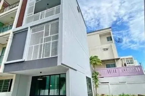 3 Bedroom House for rent in Lat Krabang, Bangkok near Airport Rail Link Lat Krabang