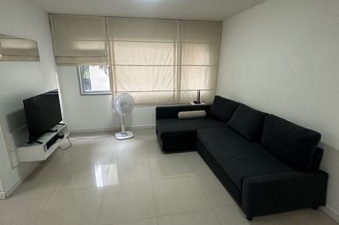 Condo for sale in Condo One Sukhumvit 67, Phra Khanong Nuea, Bangkok near BTS Ekkamai