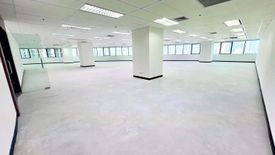 Office for rent in Ital Thai Tower, Bang Kapi, Bangkok near MRT Phetchaburi