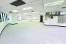 Office for rent in Ital Thai Tower, Bang Kapi, Bangkok near MRT Phetchaburi
