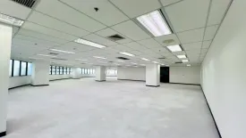 Office for rent in Ital Thai Tower, Bang Kapi, Bangkok near MRT Phetchaburi