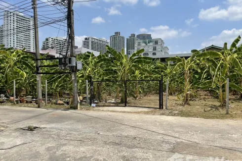 Land for sale in Khlong Tan Nuea, Bangkok