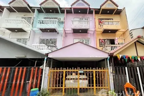 4 Bedroom Townhouse for sale in Wiang Thep 9, Don Mueang, Bangkok