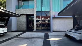 9 Bedroom Villa for sale in Si Kan, Bangkok