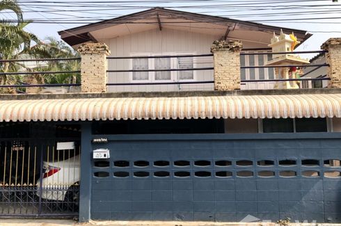 4 Bedroom House for sale in Si Kan, Bangkok