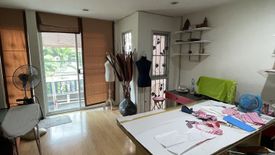 3 Bedroom Townhouse for sale in Baanrimsuan Donmueang, Don Mueang, Bangkok