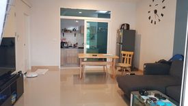 3 Bedroom Townhouse for sale in Si Kan, Bangkok