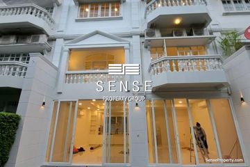 4 Bedroom Townhouse for rent in Khlong Tan Nuea, Bangkok near BTS Phrom Phong