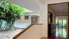 5 Bedroom House for rent in Thung Maha Mek, Bangkok near BTS Chong Nonsi