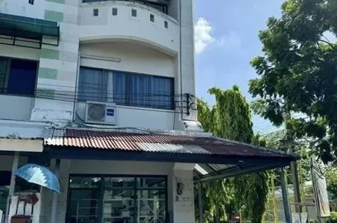 3 Bedroom Townhouse for rent in Chuan Chuen Bang Khen, Thung Song Hong, Bangkok