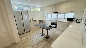 5 Bedroom House for rent in Khlong Toei, Bangkok