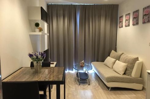 1 Bedroom Condo for rent in Ideo Mobi Sathorn, Bang Lamphu Lang, Bangkok near BTS Krung Thon Buri