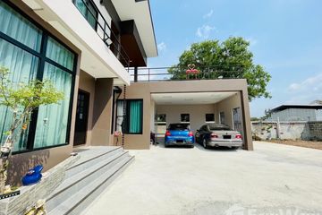 3 Bedroom House for rent in Khlong Thanon, Bangkok