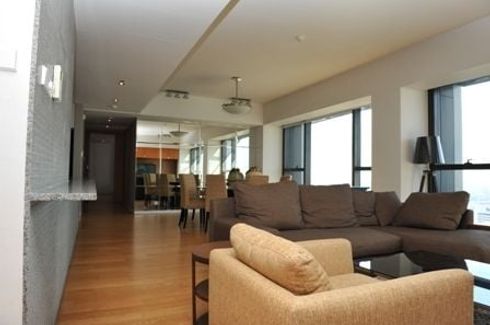 3 Bedroom Condo for sale in The Met, Thung Maha Mek, Bangkok near BTS Chong Nonsi