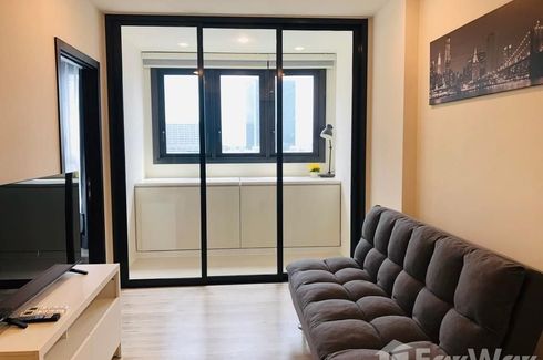 1 Bedroom Condo for rent in XT Huaikhwang, Din Daeng, Bangkok near MRT Huai Khwang