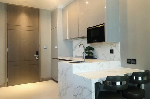 1 Bedroom Condo for sale in The Esse at Singha Complex, Bang Kapi, Bangkok near MRT Phetchaburi