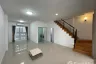 3 Bedroom Townhouse for rent in Vista Park Sathorn - Pinklao, Bang Khun Kong, Nonthaburi