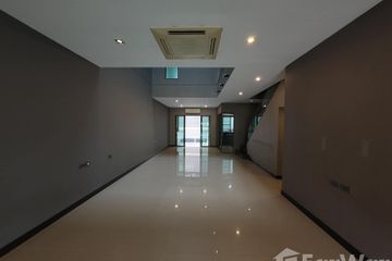 3 Bedroom Townhouse for sale in The Landmark Ekamai-Ramindra, Lat Phrao, Bangkok