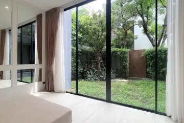 4 Bedroom House for rent in Khlong Chan, Bangkok near MRT Bang Kapi