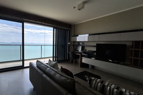 2 Bedroom Condo for sale in Zire Wongamat, Na Kluea, Chonburi