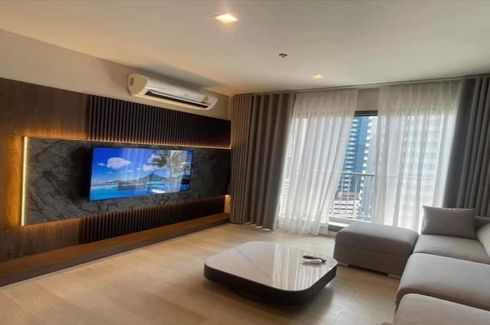 2 Bedroom Condo for sale in Langsuan, Bangkok near BTS Ploen Chit