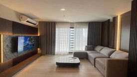 2 Bedroom Condo for sale in Langsuan, Bangkok near BTS Ploen Chit