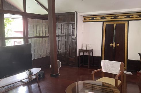 House for rent in Phra Khanong, Bangkok near BTS Ekkamai