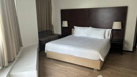 2 Bedroom Condo for sale in Thung Wat Don, Bangkok near BTS Sueksa Witthaya