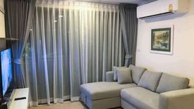 2 Bedroom Condo for rent in Sam Sen Nai, Bangkok