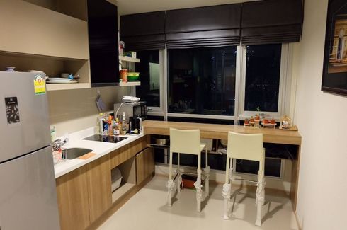 1 Bedroom Condo for rent in Thung Wat Don, Bangkok near BTS Saphan Taksin