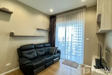 1 Bedroom Condo for rent in The Saint Residences, Chom Phon, Bangkok near MRT Phahon Yothin
